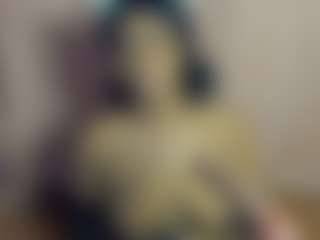 Cutteslutty's Live Sex Cam Show