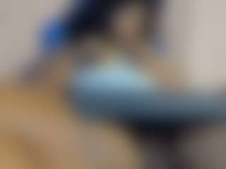 Cutteslutty's Live Sex Cam Show