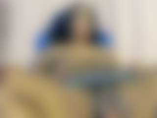 Live cam show with Cutteslutty - Black Big Ass on CSO-WL