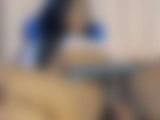 Live cam show with Cutteslutty - Brown Hair on Camsoda