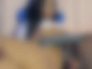 Live cam show with Cutteslutty - Ebony Squirt on Strip Flash - Live Sex Shows