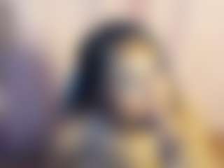 Live cam show with Cutteslutty - Ass Bouncing on livesuperchat.net