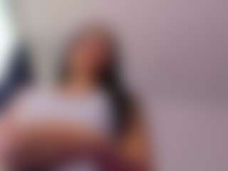 Elizabethh31's Live Sex Cam Show