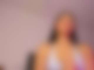 Live cam show with Elizabethh31 - Teen (18+) on CamClone