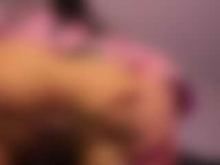 Elizabethh31's Live Sex Cam Show
