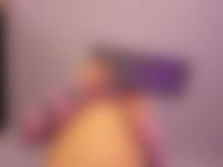 Elizabethh31's Live Sex Cam Show