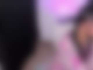 Elizabethh31's Live Sex Cam Show