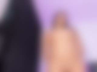 Elizabethh31's Live Sex Cam Show