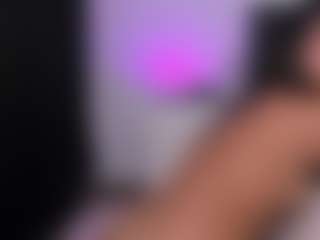 Elizabethh31's Live Sex Cam Show