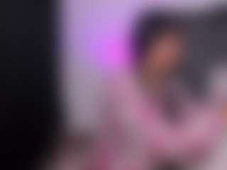 Elizabethh31's Live Sex Cam Show