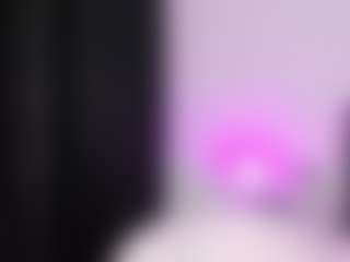 Elizabethh31's Live Sex Cam Show