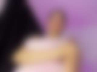 Elizabethh31's Live Sex Cam Show