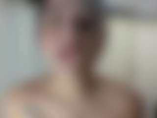 Live cam show with Elizabethh31 - Squirt on CamwithHer