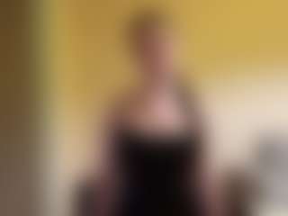 Live cam show with Nana - Blue Eyes on Cam Slut