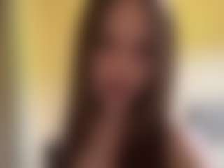 Live cam show with Nana - Skinny on Camsoda