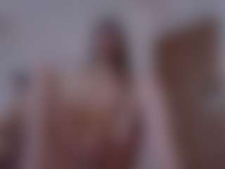 Live cam show with KaylaDevis - Tease Brown Hair on Camsoda