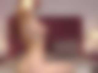 Live cam show with KaylaDevis - Bikini on CamClone