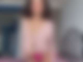 Live cam show with kishaxoxo - Brown Eyes on Camsoda