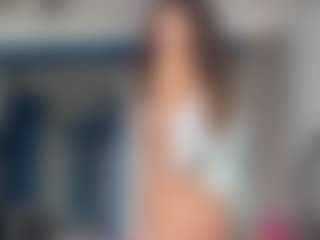 Live cam show with kishaxoxo - Brown Eyes Ebony on camtv