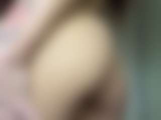 Live cam show with kishaxoxo - Ebony Small Tits on xxxlivecams.org