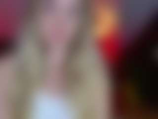 Live cam show with LaPumaa - Blonde Hair on CamSodaAdn
