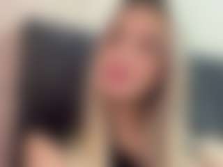 Live cam show with Lisa - Blonde Hair Teen (18+) on Strip Flash - Live Sex Shows