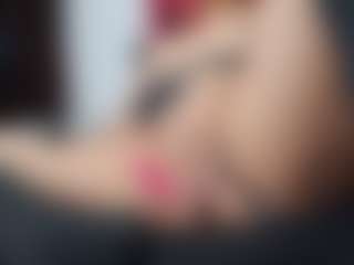 redmilf's Live Sex Cam Show
