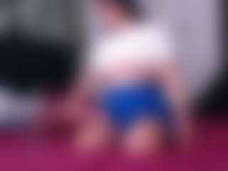 scarletthott69's Live Sex Cam Show
