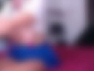 scarletthott69's Live Sex Cam Show