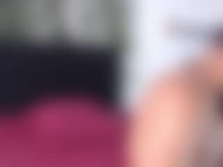 scarletthott69's Live Sex Cam Show