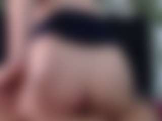 scarletthott69's Live Sex Cam Show