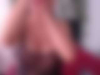 scarletthott69's Live Sex Cam Show