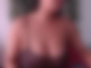 scarletthott69's Live Sex Cam Show