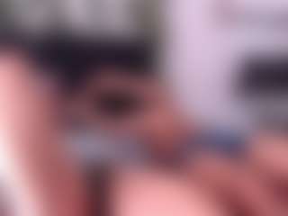 scarletthott69's Live Sex Cam Show