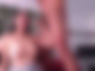 scarletthott69's Live Sex Cam Show