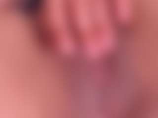 scarletthott69's Live Sex Cam Show