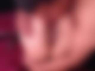 scarletthott69's Live Sex Cam Show