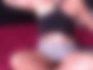 scarletthott69's Live Sex Cam Show