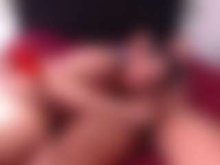 scarletthott69's Live Sex Cam Show