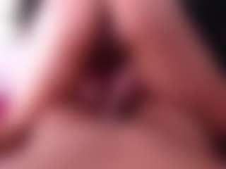 scarletthott69's Live Sex Cam Show