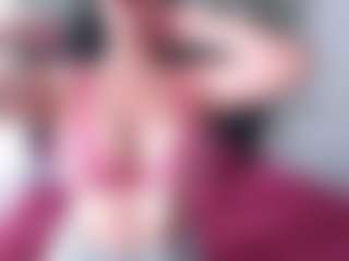 scarletthott69's Live Sex Cam Show