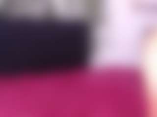 scarletthott69's Live Sex Cam Show