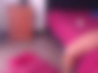 scarletthott69's Live Sex Cam Show