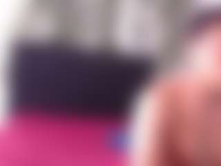 scarletthott69's Live Sex Cam Show