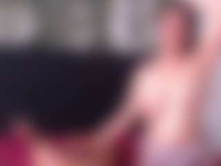 scarletthott69's Live Sex Cam Show
