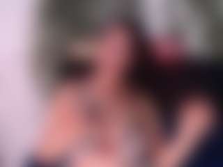 scarletthott69's Live Sex Cam Show