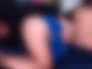 scarletthott69's Live Sex Cam Show