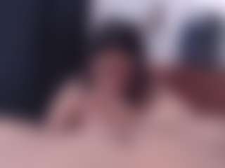 scarletthott69's Live Sex Cam Show