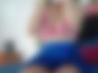 scarletthott69's Live Sex Cam Show