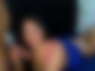 scarletthott69's Live Sex Cam Show